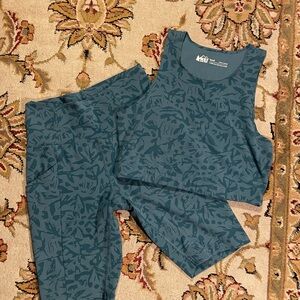 REI CO-OP Take Your Time Set